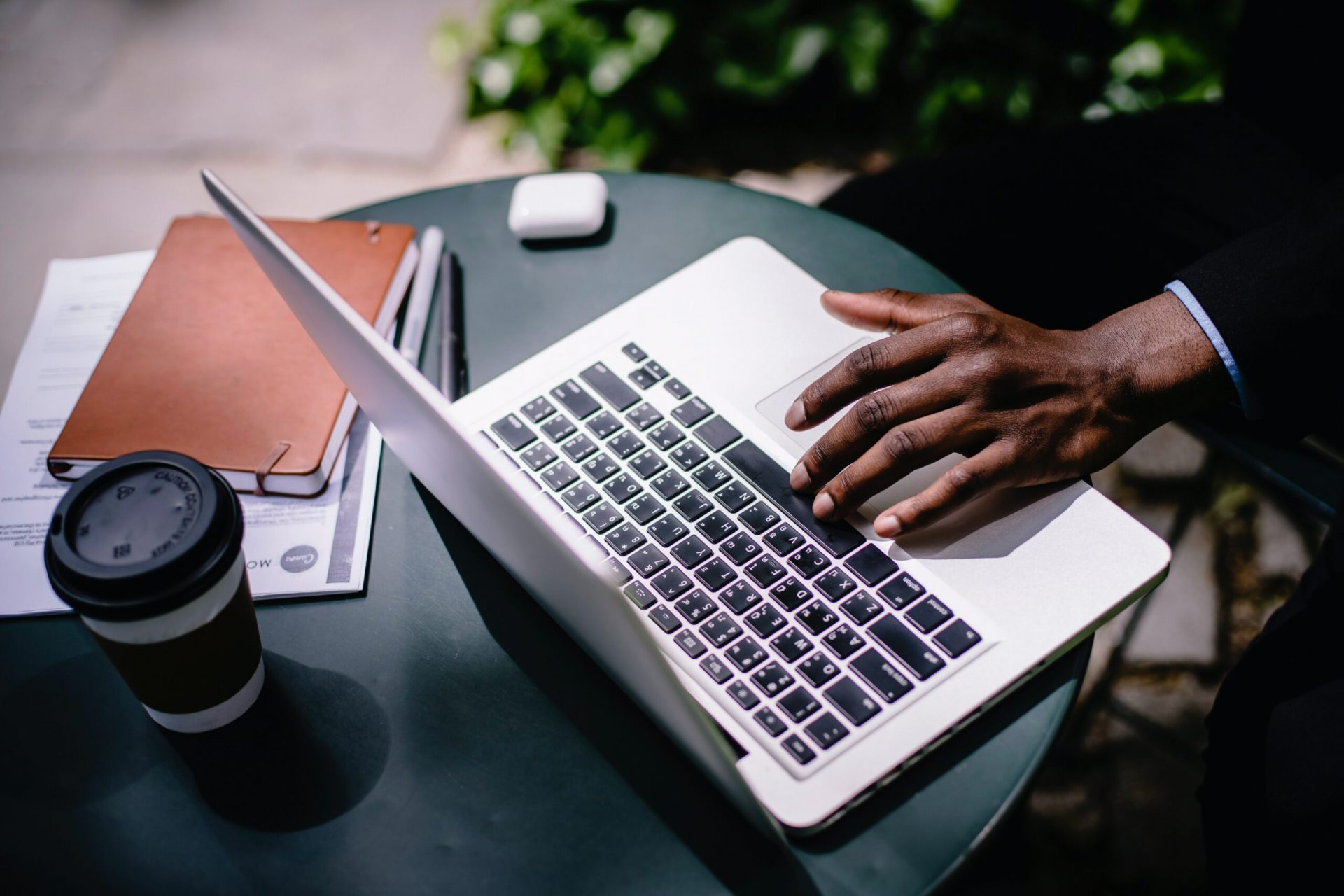 Five Debt Crowdfunding Platforms Investors Should Know