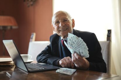Investors Favor Older Founders