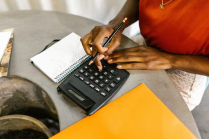 What’s the Average Startup Investor Check Size?